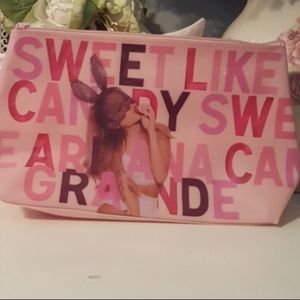 Ariana grande makeup bag